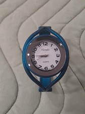 Varsales Ladies Metal Bangle Cuff Fashion Quartz Watch -BLUE