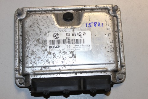Original Volkswagen Motorsteuergerät ECU 030906032AP  0261206751