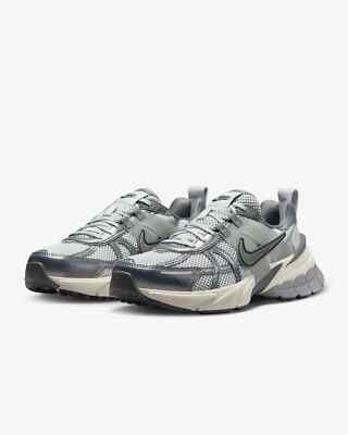 New Nike Women's Nike V2K Run Shoes- Pure Platinum (FD0736