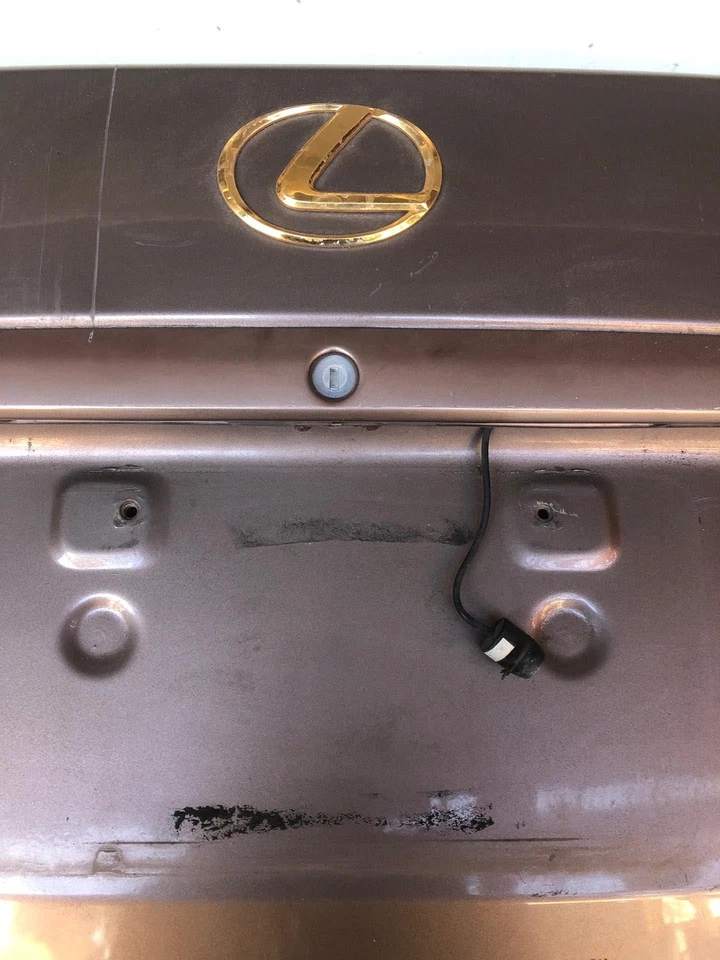 1998 - 2005 LEXUS GS300 Sedan tampa traseira do porta-malas sem spoiler fabricante de equipamento original - Imagem 3 de 4