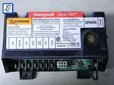 Honeywell S8610U Universal Intermittent Pilot Ignition Control S8610U3009 /