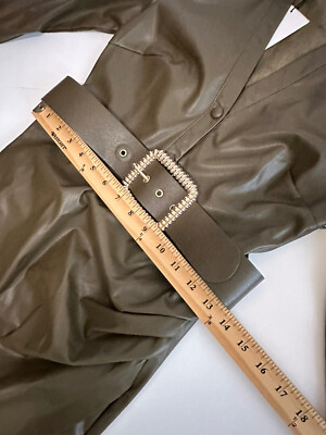 slim fit dress slacks Soft Loafer in Olive – SVRN main image 0