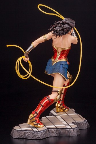 Kotobukiya Wonder Woman 1984 ArtFX 1/6 Statue DC Comics NEW SEALED - Picture 2 of 11