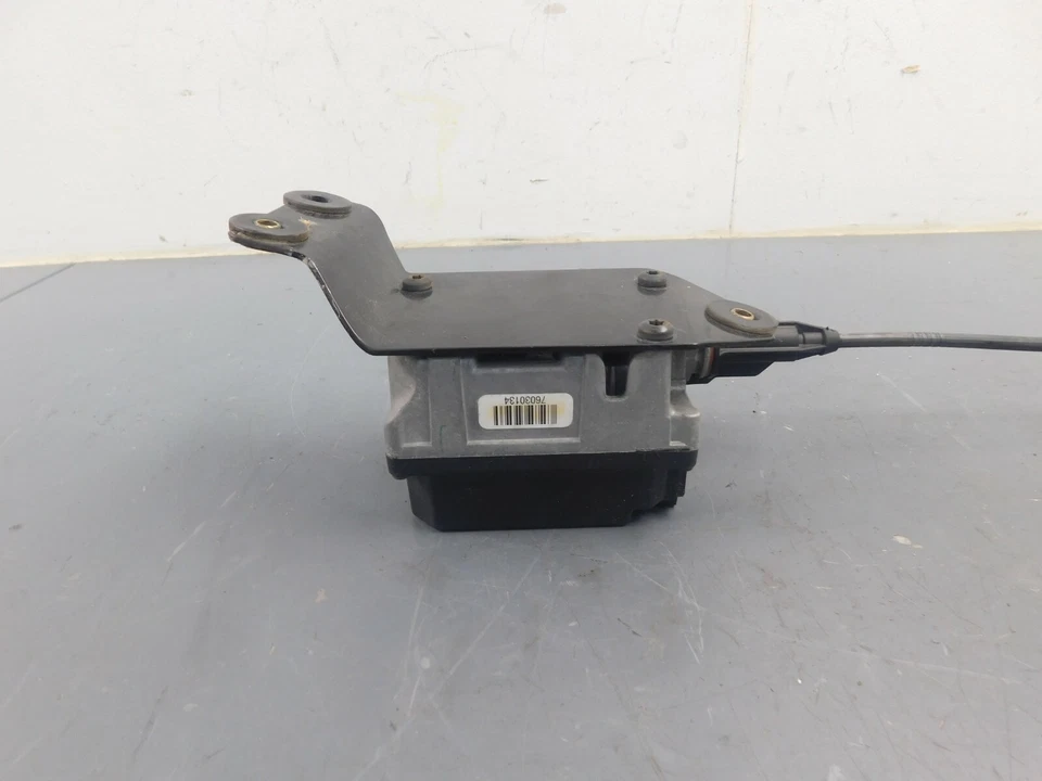 2004 04 Pontiac GTO Cruise Control Module #9075 E4 - Image 3 of 3