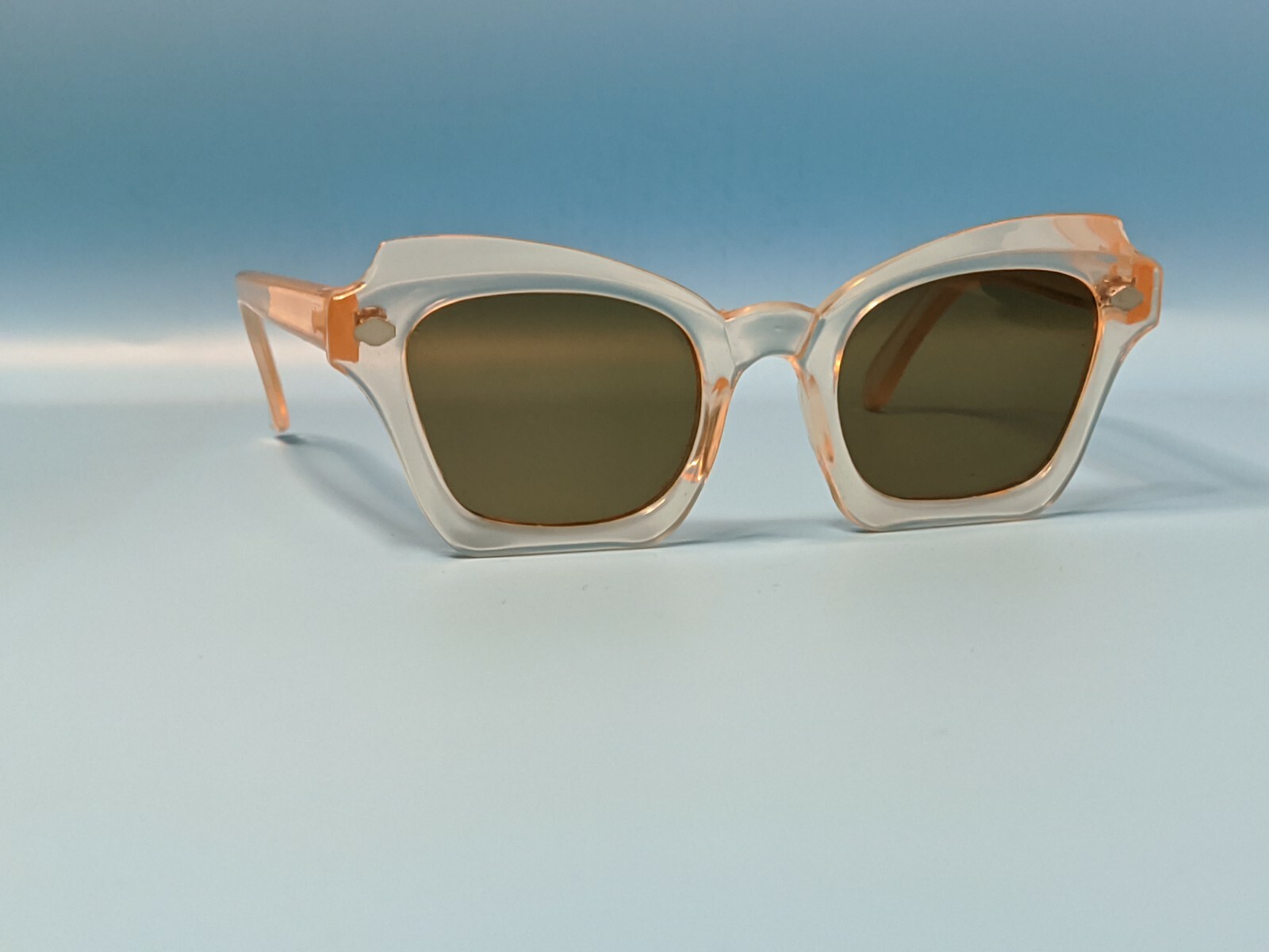 VINTAGE 40s CLEAR ACETATE RECTANGULAR SUNGLASSES … - image 2
