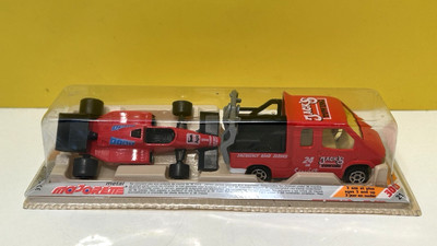 Majorette 375 Ford Transit Abschleppwagen & F1 Rennwagen / versiegelt MIB