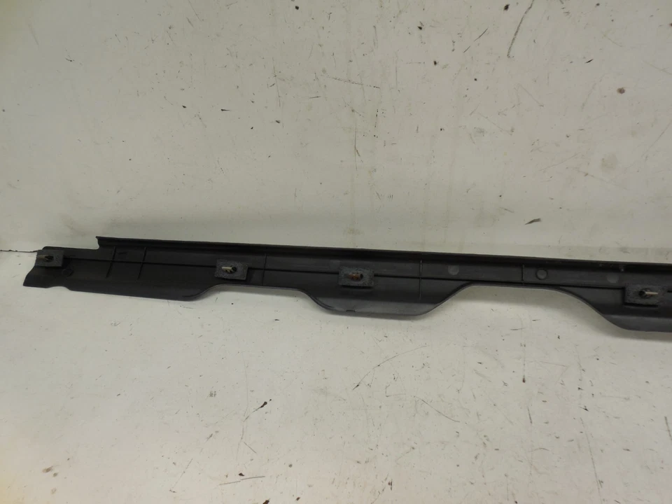 99-02 Saturn SC1 SC2 3DR Coupe Interior Right Side Lower Side Door Sill Cowl - Image 4 of 4