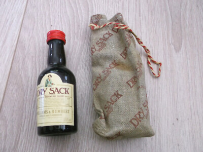 Williams&Humbert Jerez and London Dry Sack Sherry 5 cl 17,5%