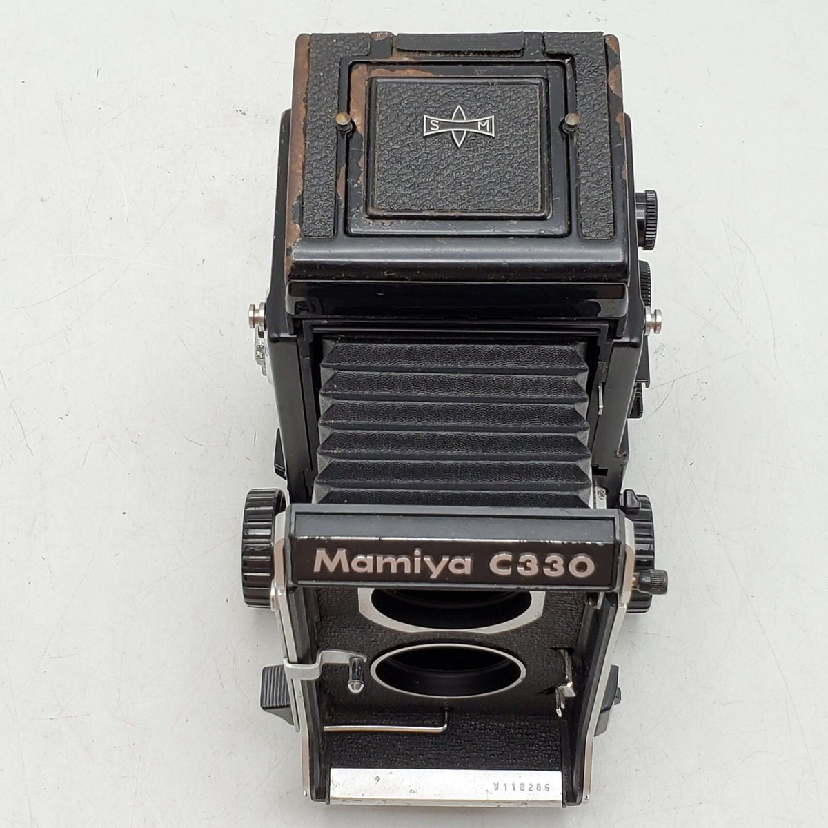 Mamiya C330 Professional Pro S 6x6 Medium Format TLR Camera Body