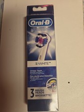 Oral-B 3D WHITE Electric Toothbrush Replacement Brush Heads 3 Pack White