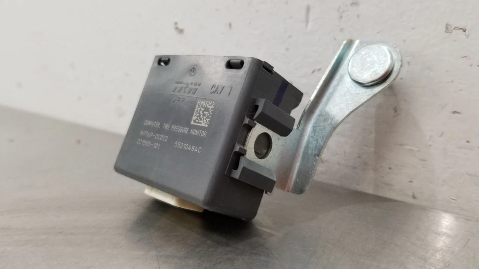 14 MÓDULO DE CONTROL TOYOTA SEQUOIA SUSPENSIÓN TPMS 897690C022 Foto 3 de 4