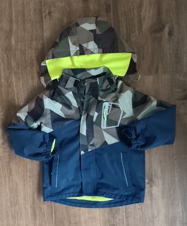 Regenjacke Jacke mit Kapuze Windjacke Größe 128