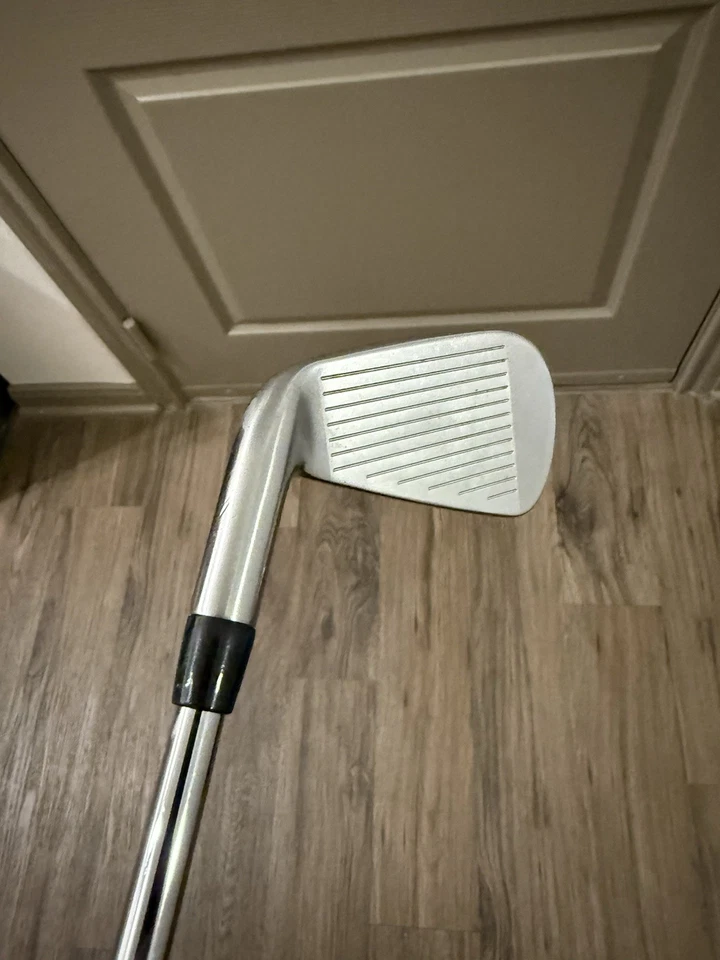 Titliest - T200 - 3 Hierro Extra Rígido Foto 3 de 4