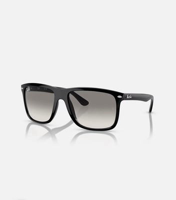 BOYFRIEND TWO Brand: Ray-Ban Model: RB4547