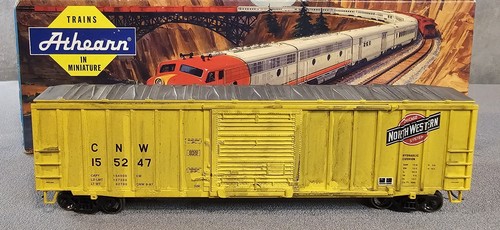 Vagón de caja Athearn escala HO Chicago y North Western 50' SD Railbox 5527 desgastado | Zustand: Used