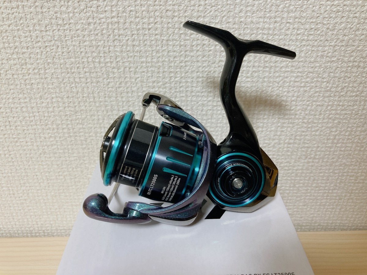 Daiwa Spinning Reel 23 EMERALDAS RX FC LT2500S 5.1:1 Fishing