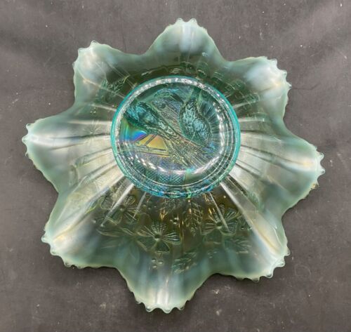 VINTAGE CARNIVAL FANTASTIC NORTHWOOD AQUA OPALESCENT PEACOCKS ON THE FENCE BOWL - Picture 7 of 10