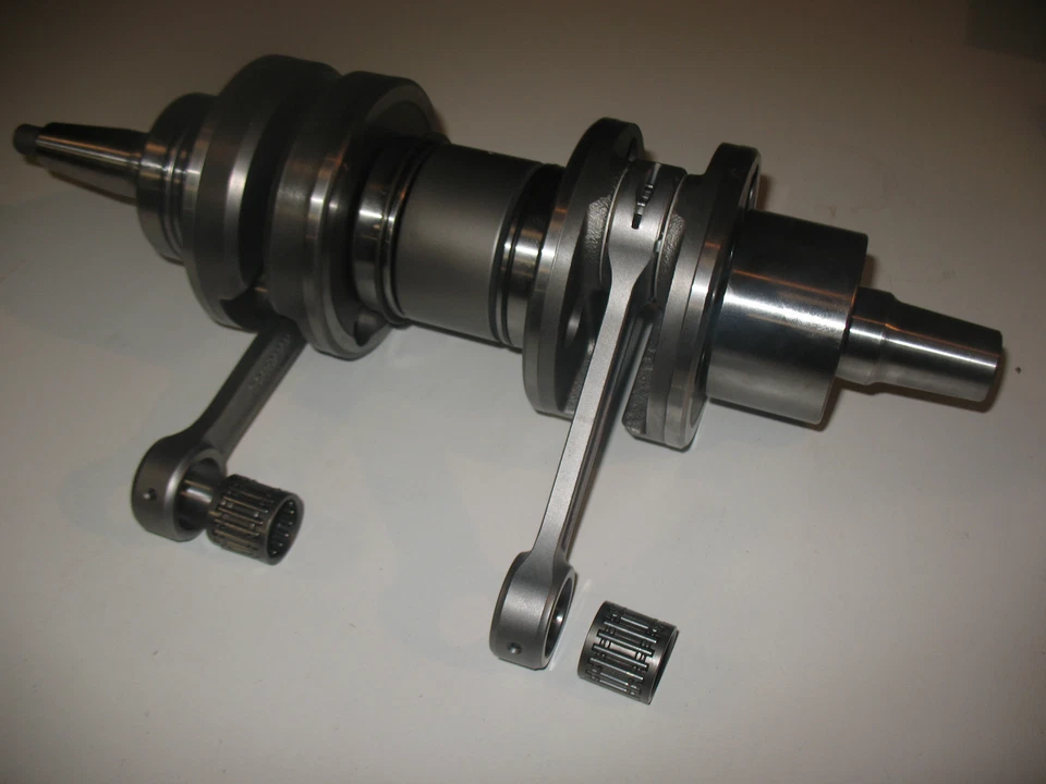 KIT RECONSTRUCCIÓN MOTOR POLARIS 700 CIGÜEÑAL RMK XC SP 1997-2005 PISTONES LIBERTY  Foto 3 de 4