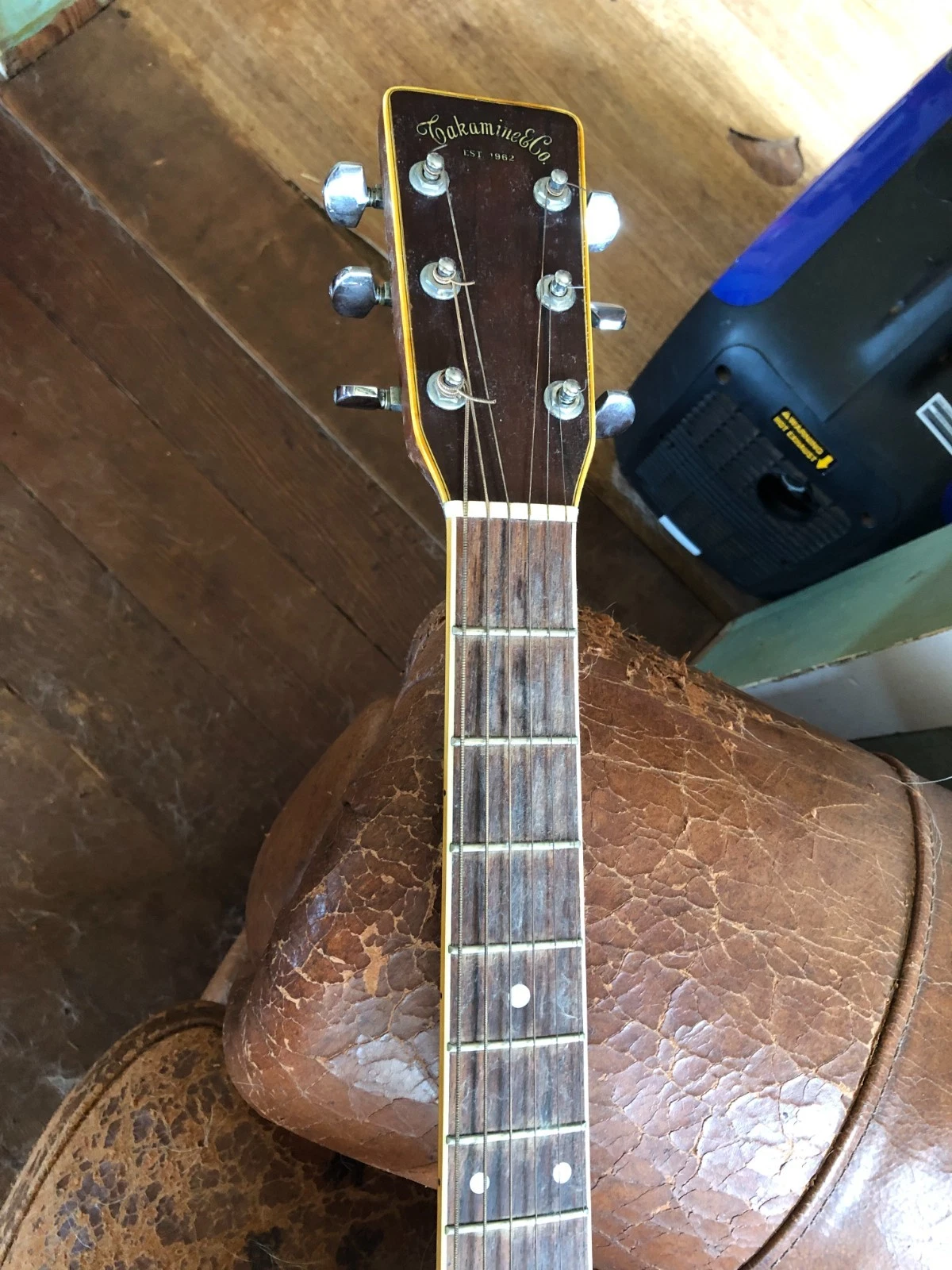 Picture 3 of 24