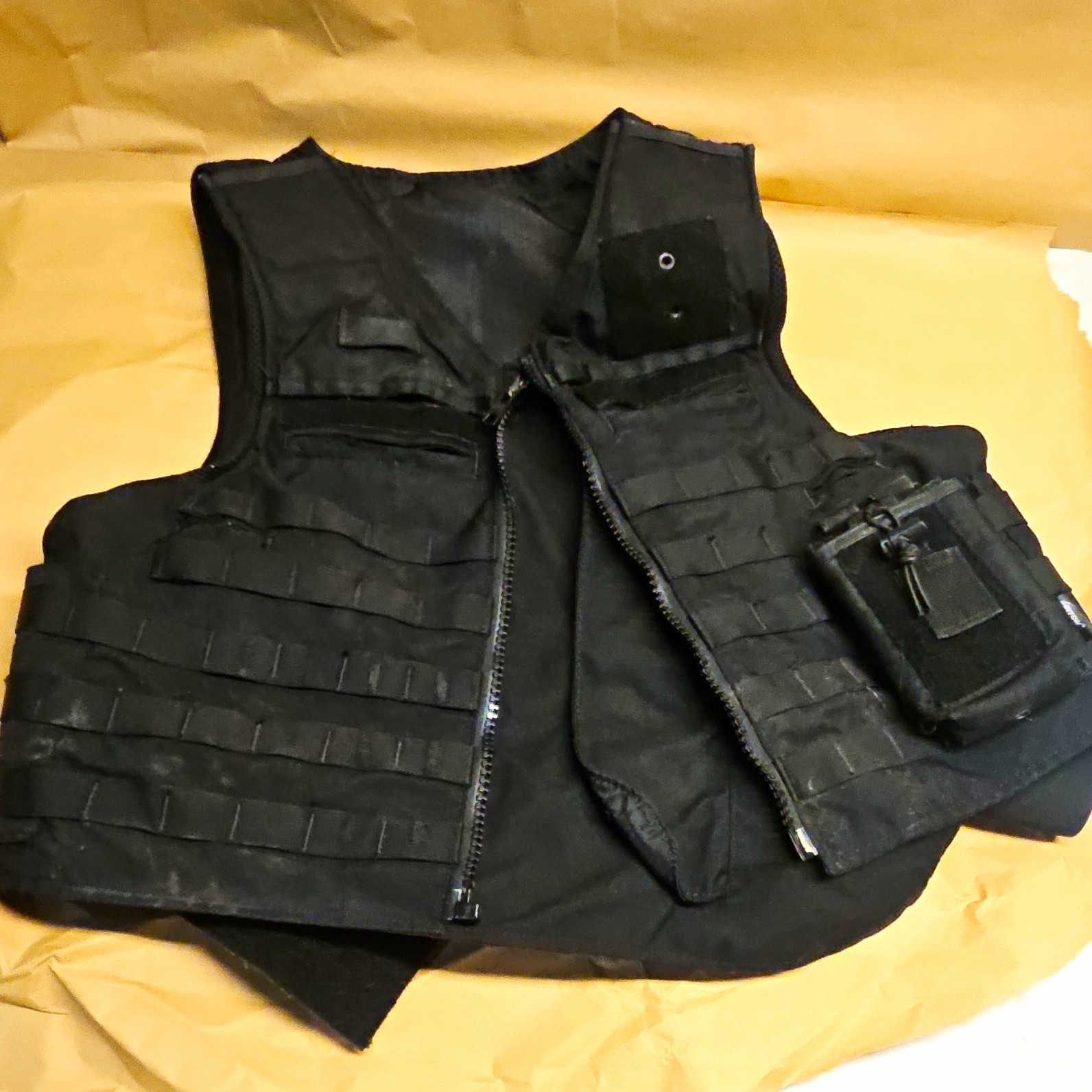 ABA Body Armor EOC Tactical Vest Carrier Black 1RC-1RLC Adjustable MOLLE/L/XL