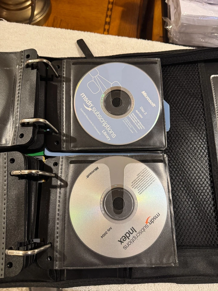 Lot of MSDN, MSDN SUBSCRIPTIONS & MSDN SUBSCRIPTIONS INDEX & WEBCAST (57 TOTAL) - Image 3 of 4