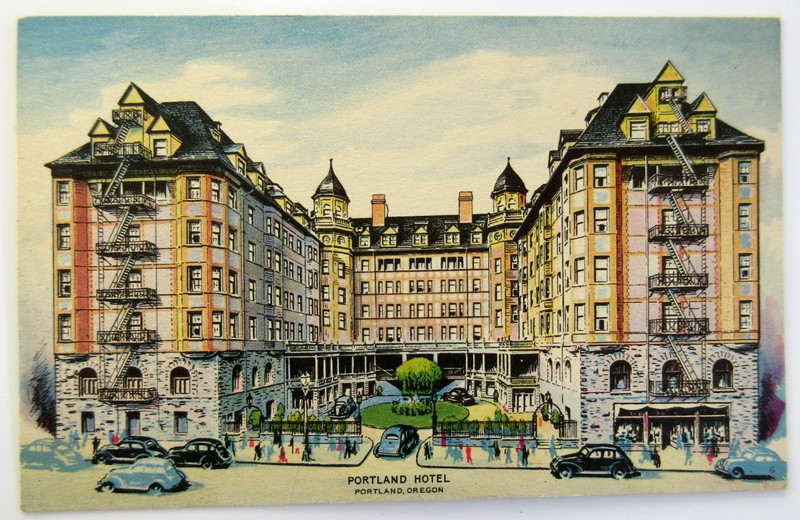 Vintage c.1935? Divided Back Postcard PORTLAND HOTEL Portland, Oregon