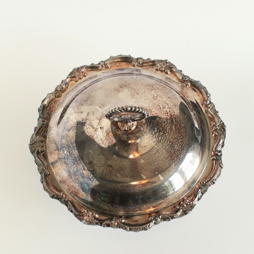 Footed Silver Plate Towle Bowl with Filigreed Edge and Lid 11” 4” - Picture 10 of 12