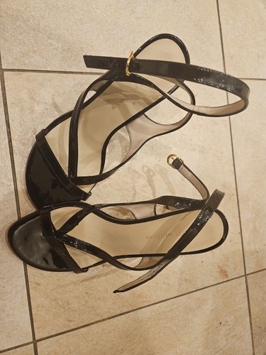 NEW Stuart Weitzman Align Thong Patent Leather Sandals Sz 5 - Picture 10 of 10