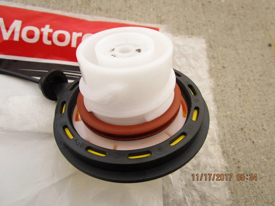 09 - 17 FORD E-350 E350 SUPER DUTY ТОПЛИВНЫЙ БАК КРЫШКА НАПОЛНИТЕЛЯ С ТРОСОМ OEM НОВЫЙ - Изображение 3 из 3