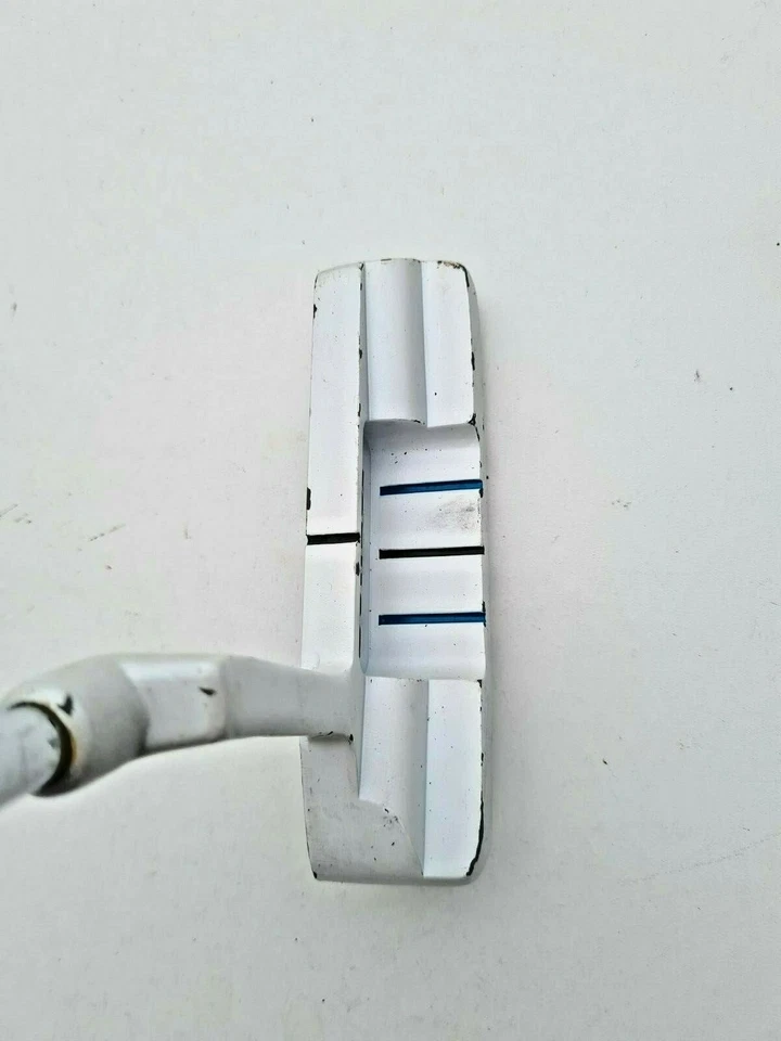 Dunlop Tour Elite Blade Putter, Approximately 34 Inch - Image 4 of 4