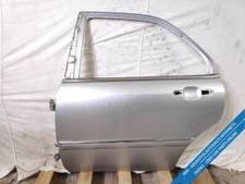 Porte arrière et accessoires Honda LEGEND