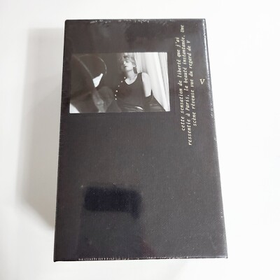 BTS V Rêvé Reve Sealed PHOTOBOOK / WEVERSE SHOP, MUSICPLANT