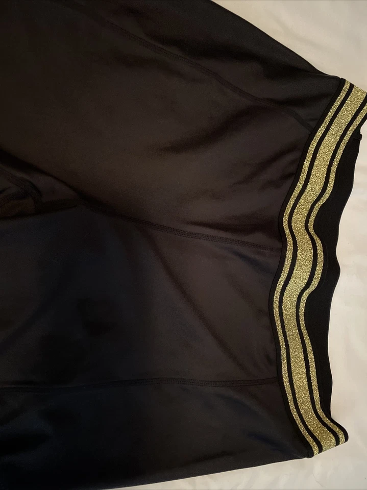 Leggings Capri C&C California Feminina XL Preta Athleisure Roupa Ativa Yoga Academia - Imagem 3 de 4