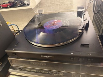 Audio Technica AT-LP120XBT-USB Bluetooth Plattenspieler - Schwarz