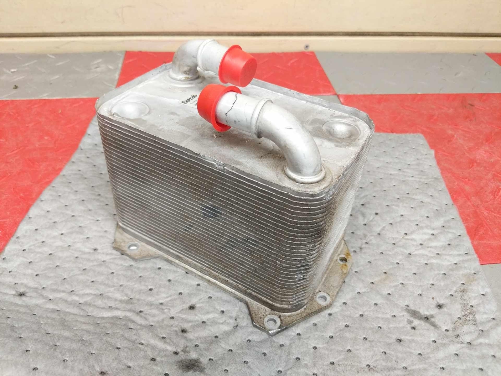 2017-2022 Audi R8 OEM Engine Oil Cooler P/ 4S0117013A
