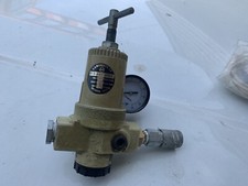 C.A. Norgren Model: R12-401-NNLA Regulator with Gauge