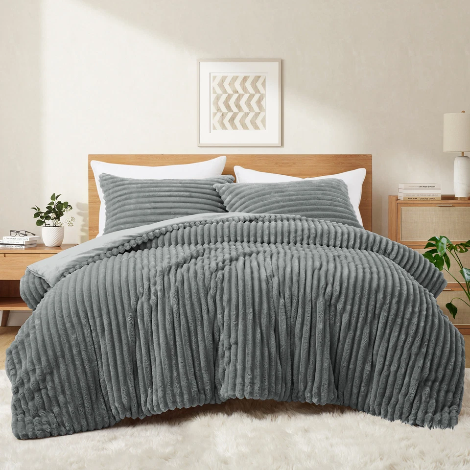 Conjuntos de edredón de franela polar mullido súper suave manta de cama de piel sintética 300 gsm Foto 2 de 4