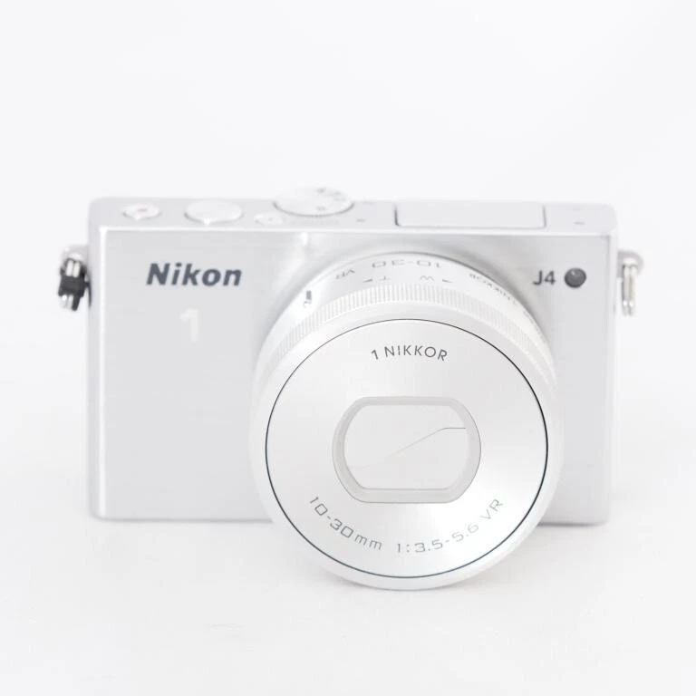 Nikon 1 J4 Mirrorless Camera 10-30mm Zoom Lens 18.4MP Silver From Japan Used - Image 2 of 4