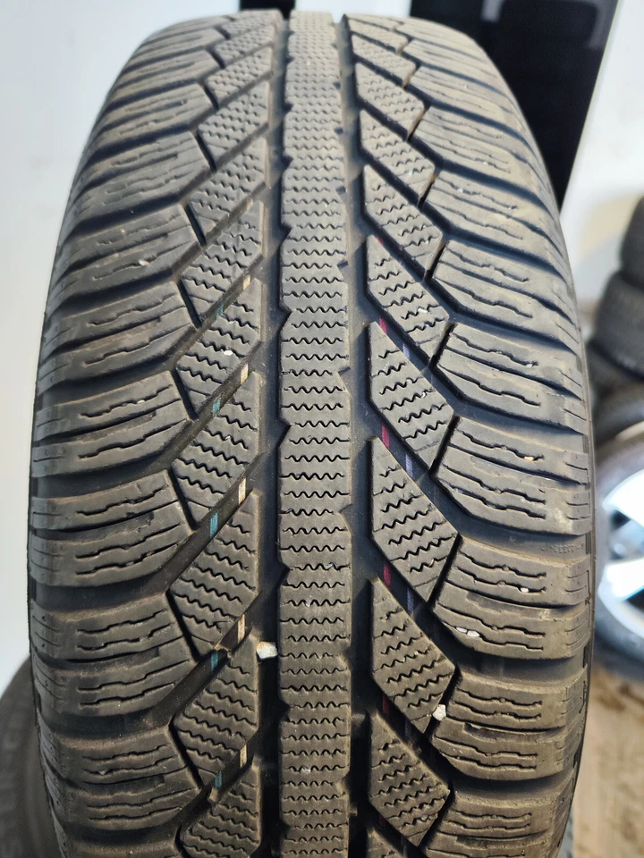 4 Winterreifen 235/60R18 18" Uniwheels Alufelgen KBA 51018 8Jx18 ET38 - Bild 3 von 4