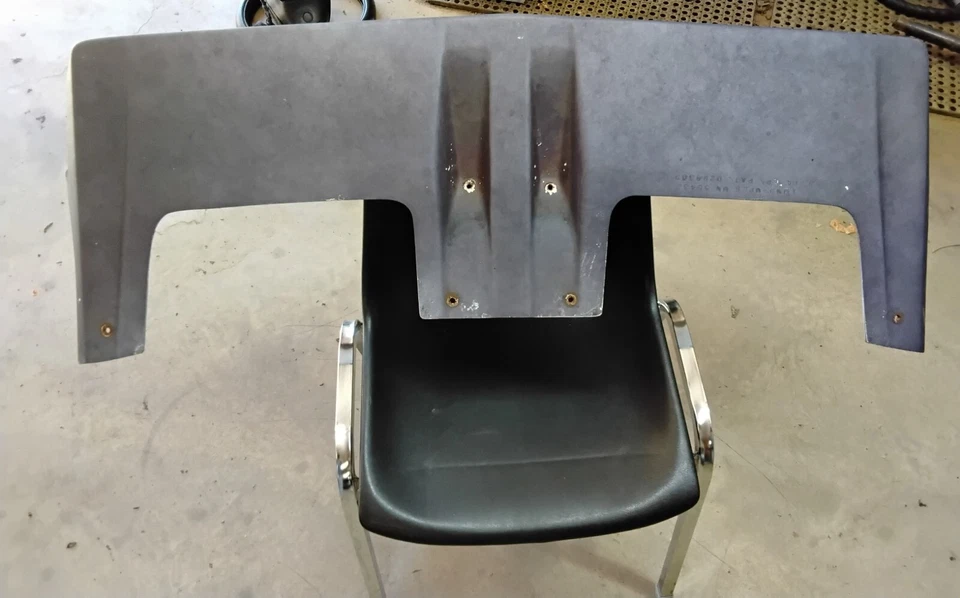 Blazer Chevy S-10 1982-1993 GMC Jimmy Lund visera de techo P/N CP5 Foto 3 de 4