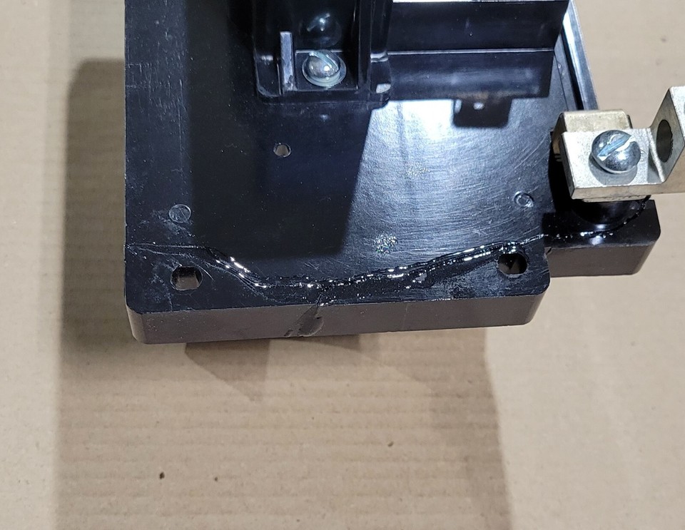 ITE Siemens UV-321G Spina A Fusibile 30A 240V 3 Poli &ndash; Per Interni Industriali