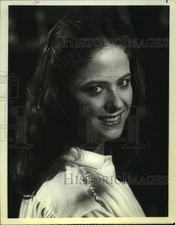 Press Photo Actress Pat Conwell on Television's "The Duke" - sap20217