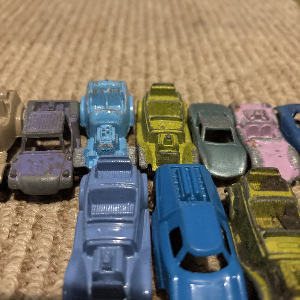 Lot Of 10 Vintage Tootsie Toy Diecast Metal Cars And Trucks Junkyard - Image 3 of 4