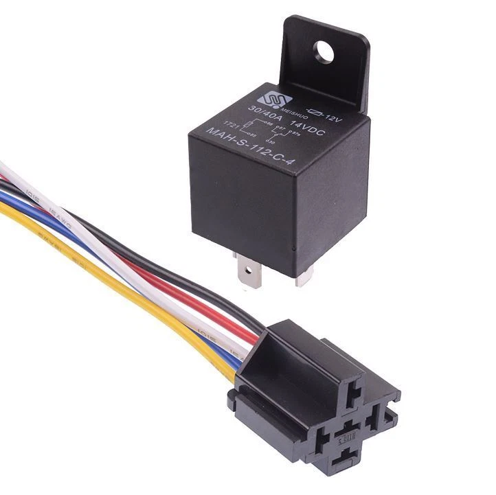 2 x 12V Automotive Changeover Relay 40A 5-Pin with Socket Holders Auto Car - Image 2 of 2