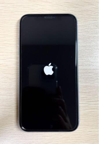 Apple iPhone XR Unlocked Various Colors 64GB 128GB 256GB 