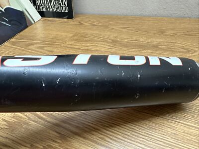 Batte Baseball Easton Elevate BB19ELE 33 Pouces 30 Oz (-3) Alliage