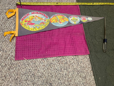 VTG Magic Mountain Pennant VALENCIA CA Log Jammer SKY TOWER Galaxy GRAND PRIX