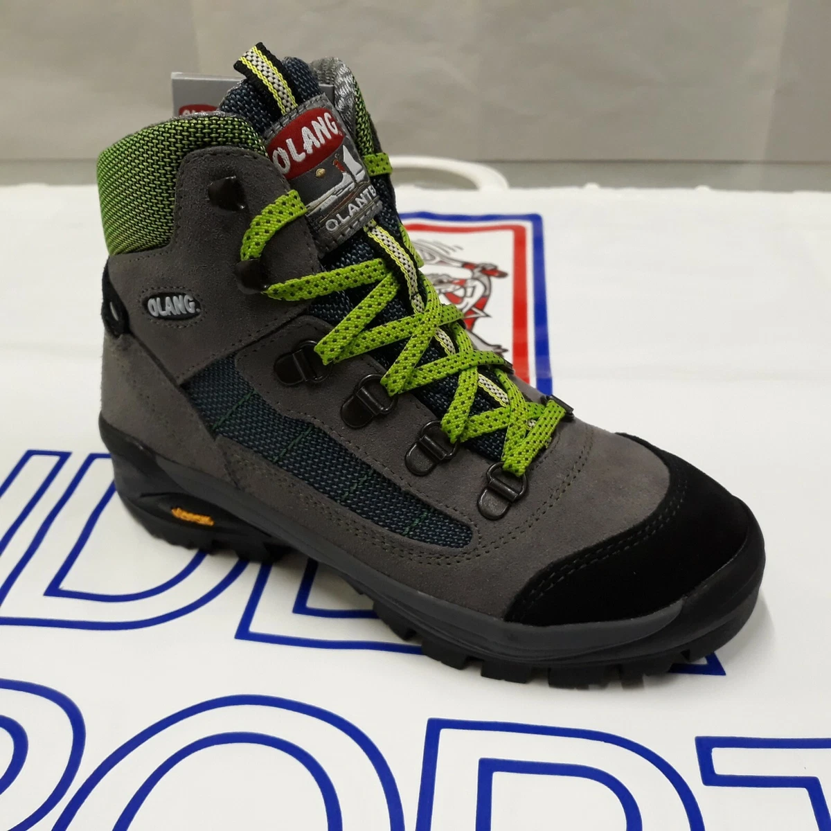 Olang clearance vibram boots