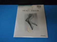 Worthington Sheer Caress Control Top Bone 81 Denier Pantyhose Nylons Queen Tall