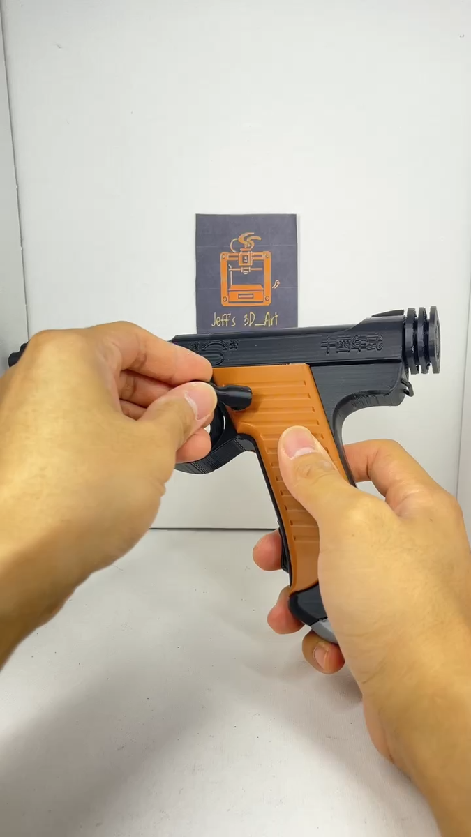 Nambu Type 14 WW2 Classic Pistol - Moving Slide 1:1 Prop Cosplay